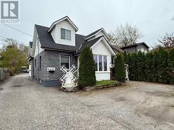 6490 THOROLD STONE ROAD  Niagara Falls (Morrison), ON L2J 1B3