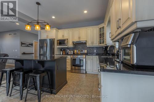 50 Gaiser Road, Welland (Coyle Creek), ON - Indoor Photo Showing Kitchen