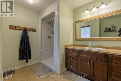 Primary 3pc ensuite - 50 Gaiser Road, Welland (Coyle Creek), ON - Indoor Photo Showing Bathroom