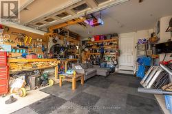 Double garage with workshop - 