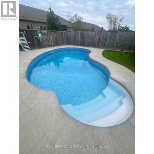50 Gaiser Road, Welland (Coyle Creek), ON - Outdoor With In Ground Pool