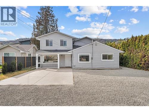 482 Snowsell Street N  Kelowna, BC V1V 2C7