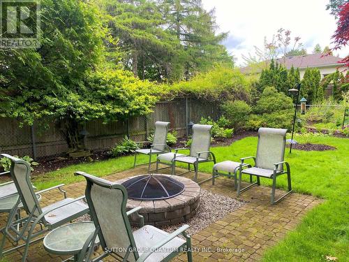 347 Pinetree Way, Mississauga, ON - Outdoor With Deck Patio Veranda With Backyard