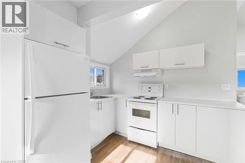 2 WINDSOR Street Unit# 2 , Hamilton, Ontario L8R 2G8 5