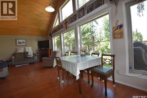 621 Pine Drive, Tobin Lake, SK - Indoor Photo Showing Other Room