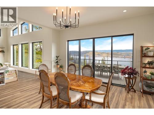 1435 Bear Creek Road, West Kelowna, BC - Indoor Photo Showing Dining Room
