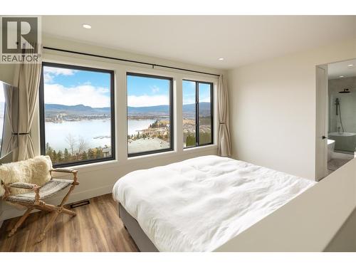 1435 Bear Creek Road, West Kelowna, BC - Indoor Photo Showing Bedroom