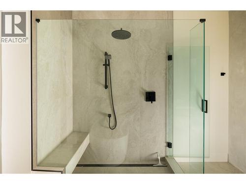 1435 Bear Creek Road, West Kelowna, BC - Indoor Photo Showing Bathroom