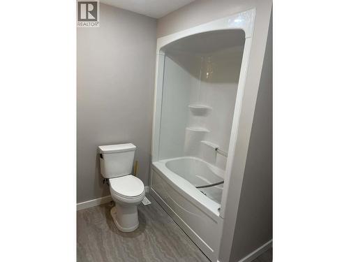 3116 3 Highway, Erickson, BC - Indoor Photo Showing Bathroom