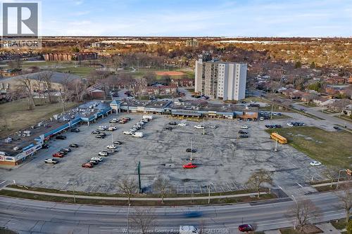 3131 Forest Glade, Windsor, ON 