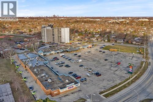 3131 Forest Glade, Windsor, ON 