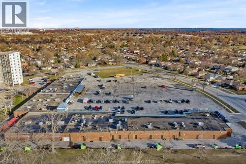 3131 Forest Glade, Windsor, ON 