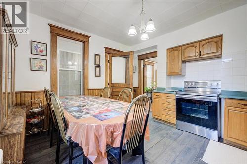 44 Walter Street, Kitchener, ON - Indoor Photo Showing Dining Room