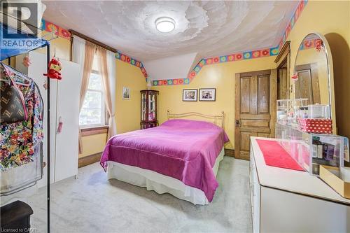 44 Walter Street, Kitchener, ON - Indoor Photo Showing Bedroom