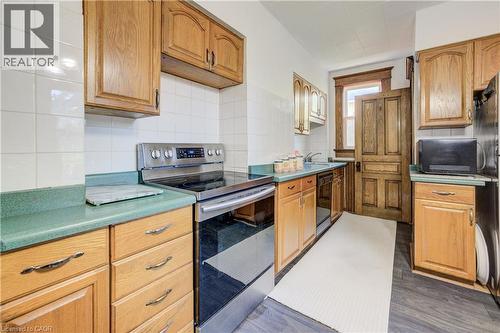 44 Walter Street, Kitchener, ON - Indoor Photo Showing Kitchen