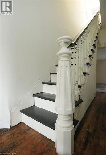 18 Mulberry Street, Hamilton, ON - Indoor Photo Showing Other Room