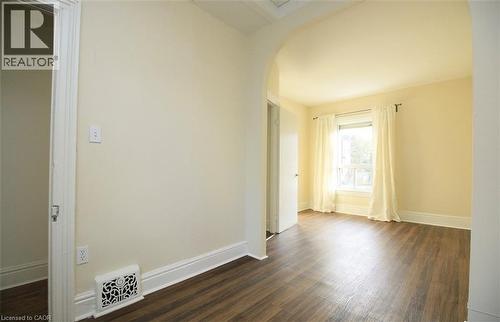 18 Mulberry Street, Hamilton, ON - Indoor Photo Showing Other Room
