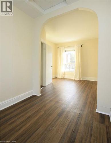 18 Mulberry Street, Hamilton, ON - Indoor
