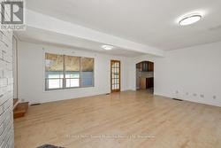 In law/Bachelor suite w separate entry - 