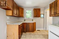 Kitchenette area - 