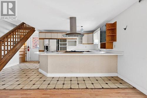 727 Brant Street, Burlington, ON - Indoor Photo Showing Kitchen
