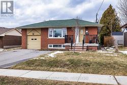 #2 - 708 NEWMAN CRESCENT Whitby (Downtown Whitby), ON L1N 1M6