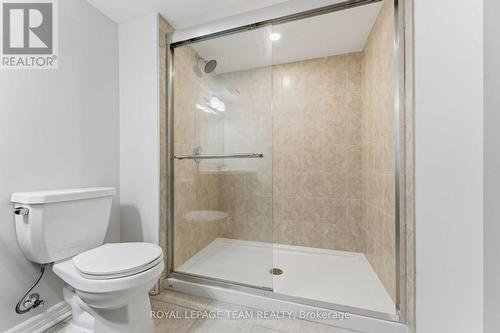 109 Pilot Private, Ottawa, ON - Indoor Photo Showing Bathroom