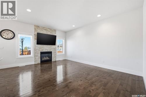526 Patrick Avenue, Saskatoon, SK - Indoor With Fireplace