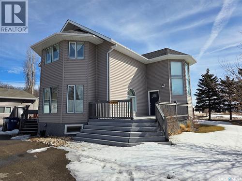 218 2Nd Street E, Carlyle, SK - Outdoor