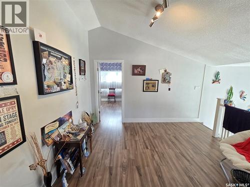 218 2Nd Street E, Carlyle, SK - Indoor Photo Showing Other Room