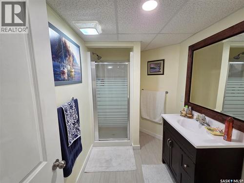 218 2Nd Street E, Carlyle, SK - Indoor Photo Showing Bathroom