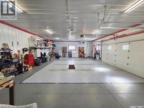 218 2Nd Street E, Carlyle, SK - Indoor Photo Showing Garage
