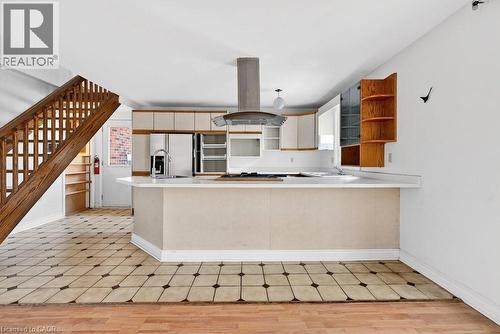 727 Brant Street, Burlington, ON - Indoor Photo Showing Kitchen