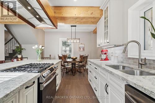 855 Hamilton Street, Cambridge, ON - Indoor Photo Showing Kitchen With Double Sink With Upgraded Kitchen