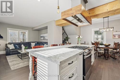 855 Hamilton Street, Cambridge, ON - Indoor