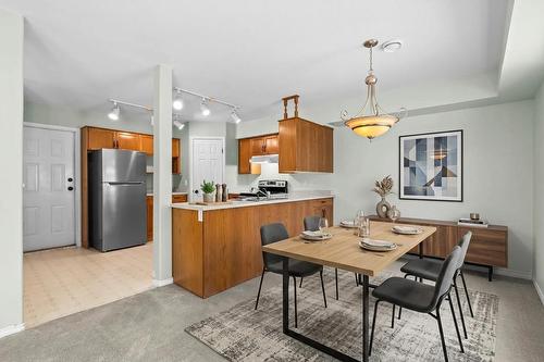 3831 Gellatly Road, West Kelowna, BC - Indoor
