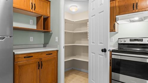 3831 Gellatly Road, West Kelowna, BC - Indoor