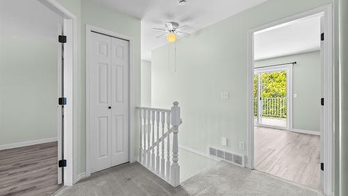 3831 Gellatly Road, West Kelowna, BC - Indoor Photo Showing Other Room