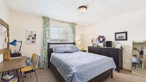 410 Alpine Crescent, Kimberley, BC - Indoor Photo Showing Bedroom