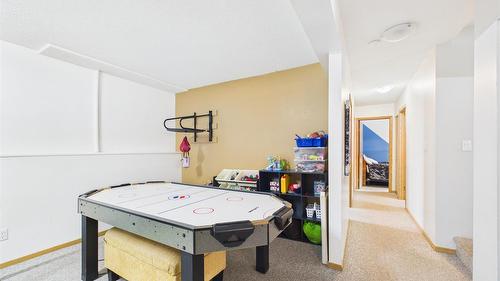 410 Alpine Crescent, Kimberley, BC - Indoor Photo Showing Other Room