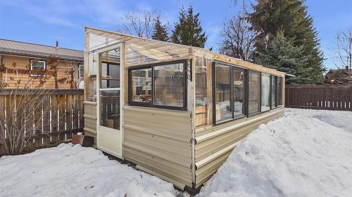 410 Alpine Crescent, Kimberley, BC - Outdoor With Exterior