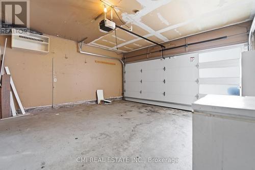 3927 Mayla Drive, Mississauga, ON - Indoor Photo Showing Garage