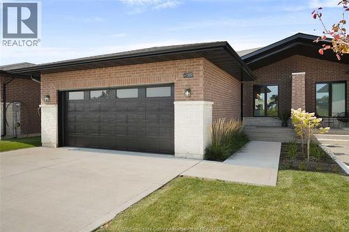 664 Lily Mac Boulevard, Windsor, ON - Outdoor