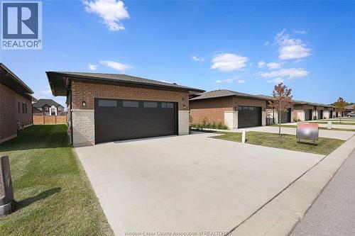 664 Lily Mac Boulevard, Windsor, ON - Outdoor
