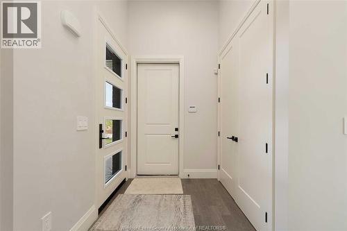 664 Lily Mac Boulevard, Windsor, ON - Indoor Photo Showing Other Room