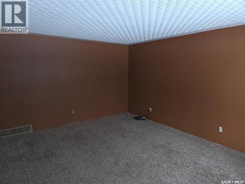 643 Main Street, Annaheim, SK - Indoor Photo Showing Other Room