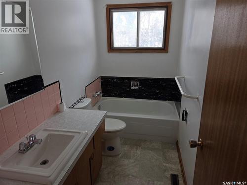 643 Main Street, Annaheim, SK - Indoor Photo Showing Other Room