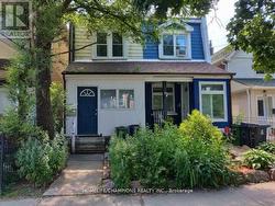 106 LAMB AVENUE Toronto, ON M4J 4M6