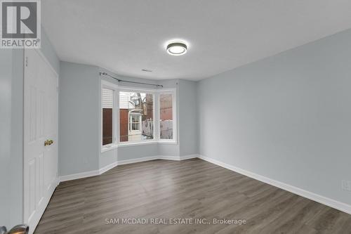 90 Tisdale Street S, Hamilton, ON - Indoor Photo Showing Other Room