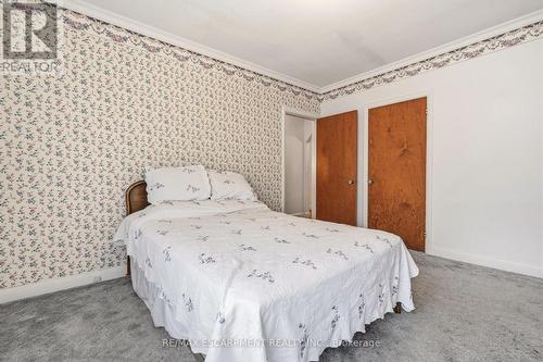 192 Ewen Road, Hamilton, ON - Indoor Photo Showing Bedroom